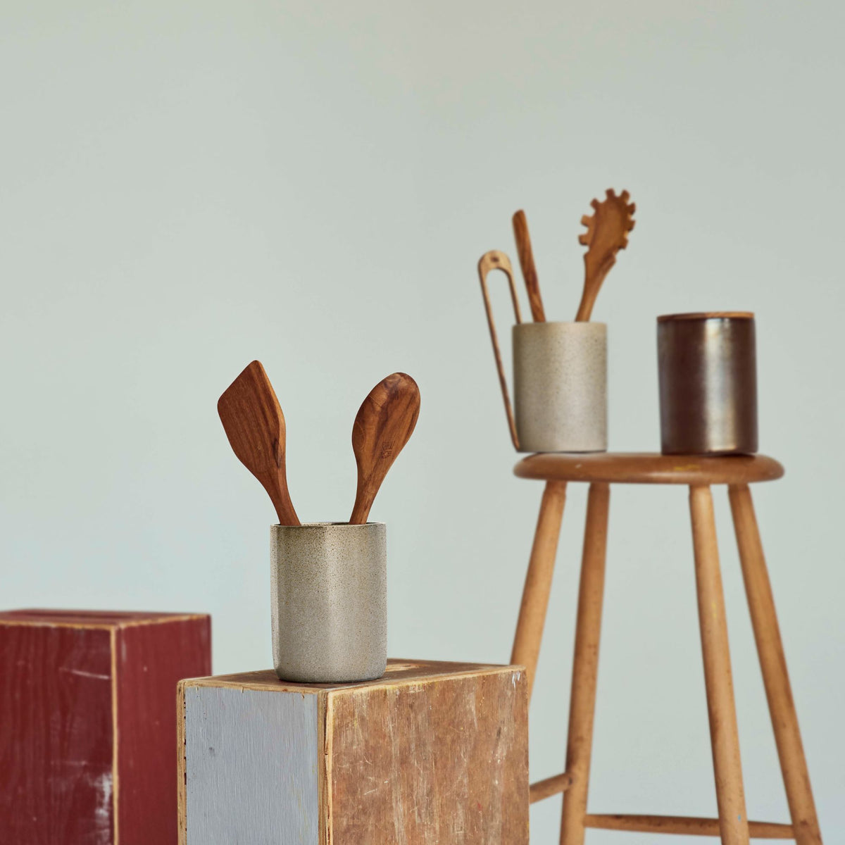 RAW Teak grydeske 32 cm | Natural