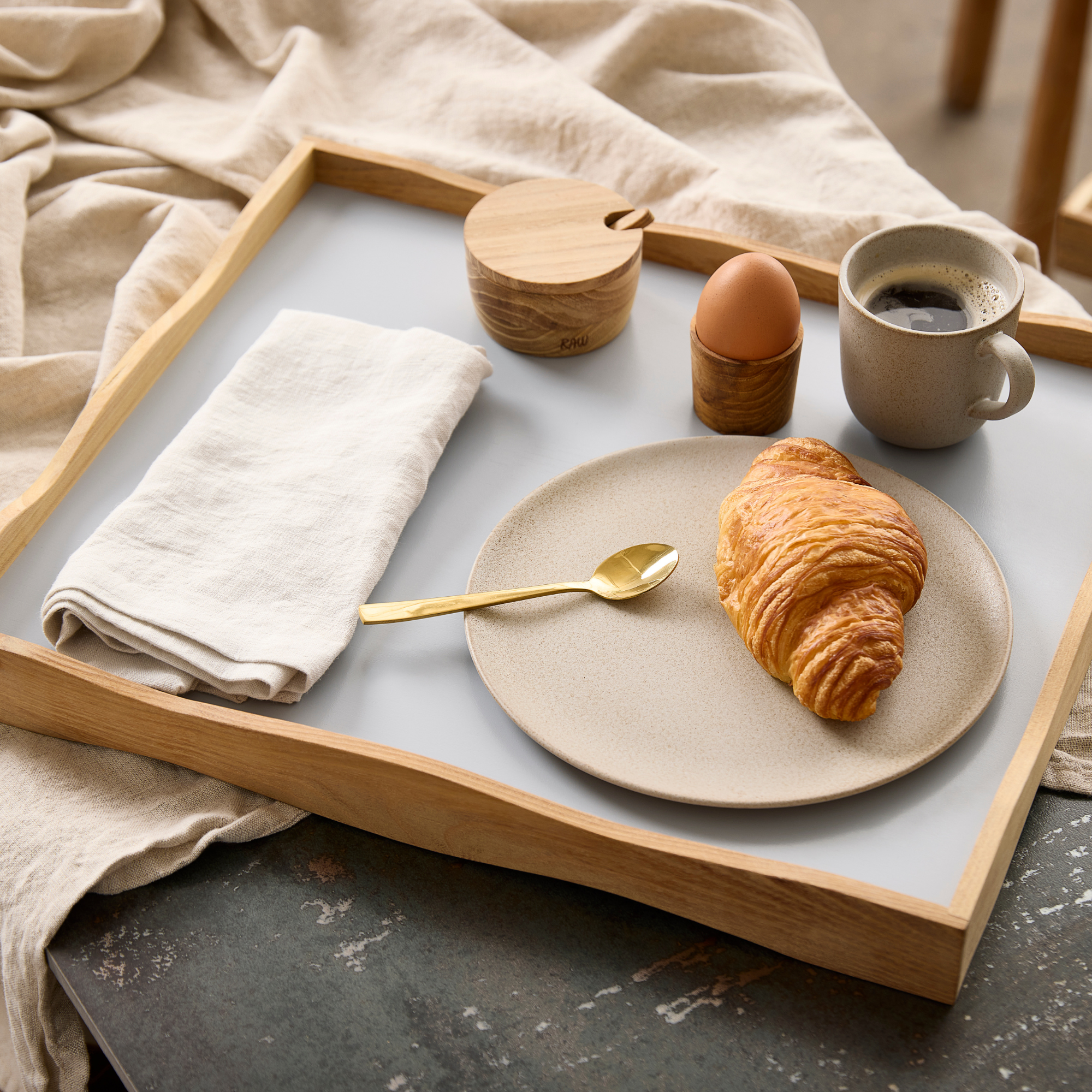 RAW Teak vendbar bakke 45 cm | Natural