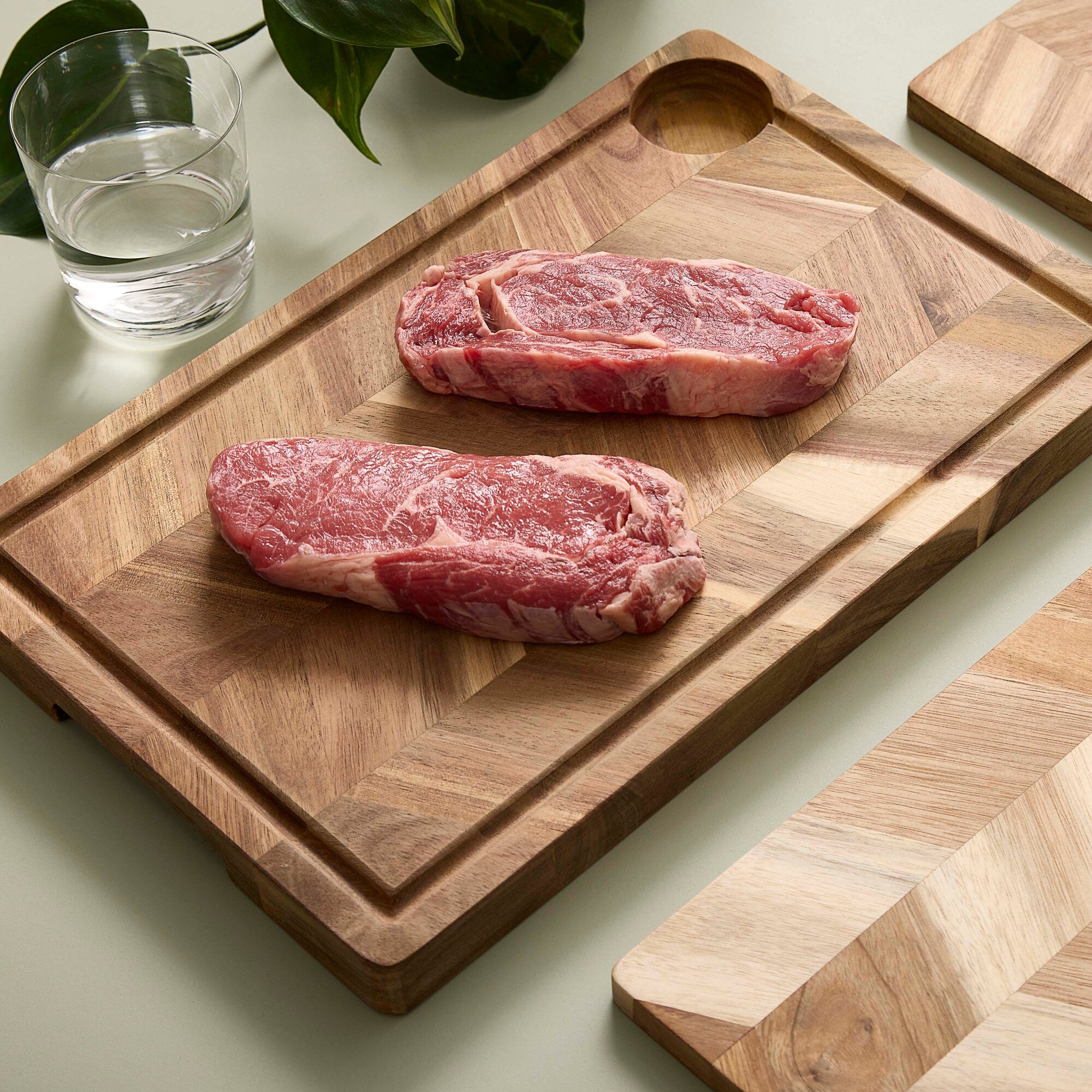 Akacie skærebræt med saftrille 40 x 26 cm | Neutral