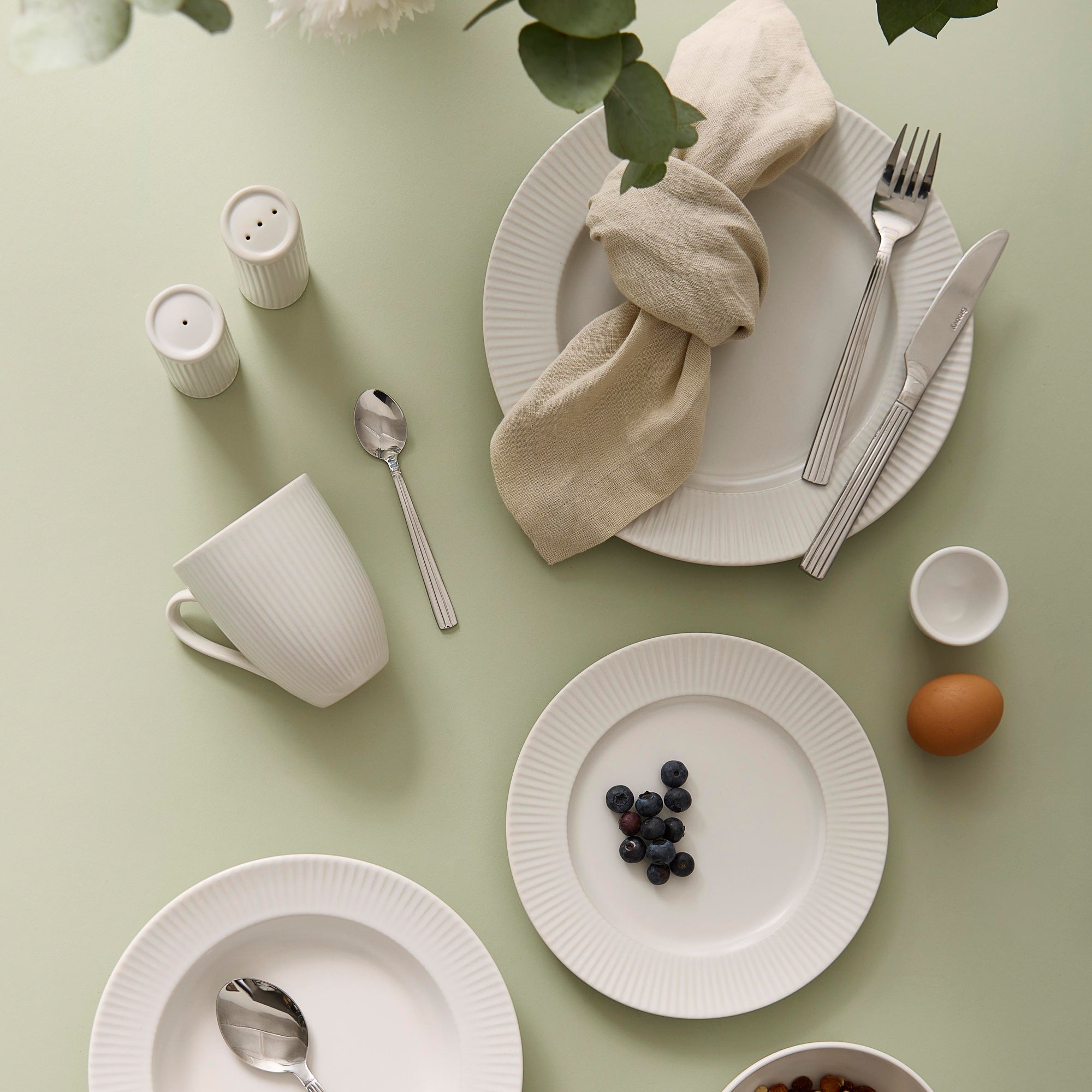 Groovy krus med hank | Creme Hvid