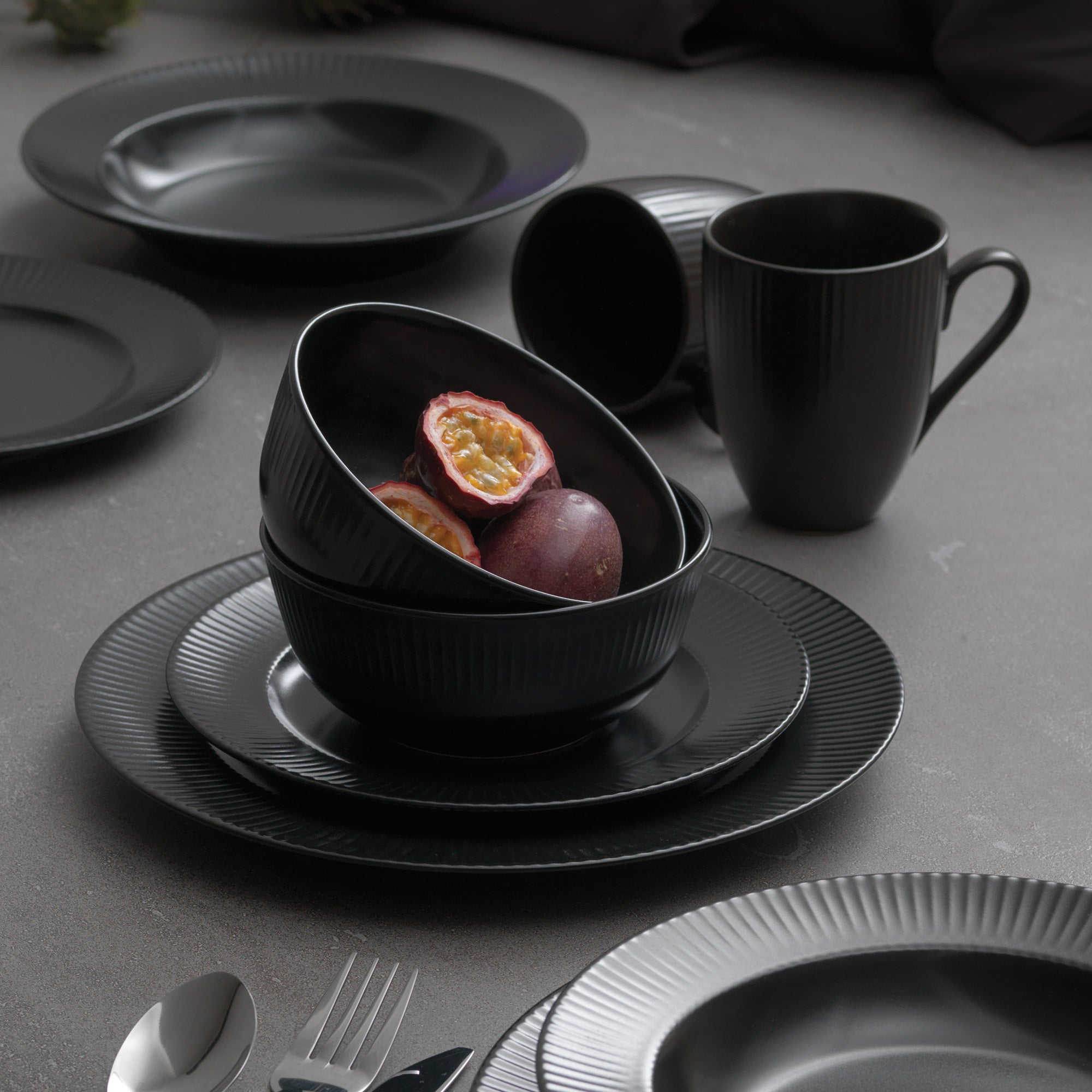 Groovy skål 4 stk. | Sort