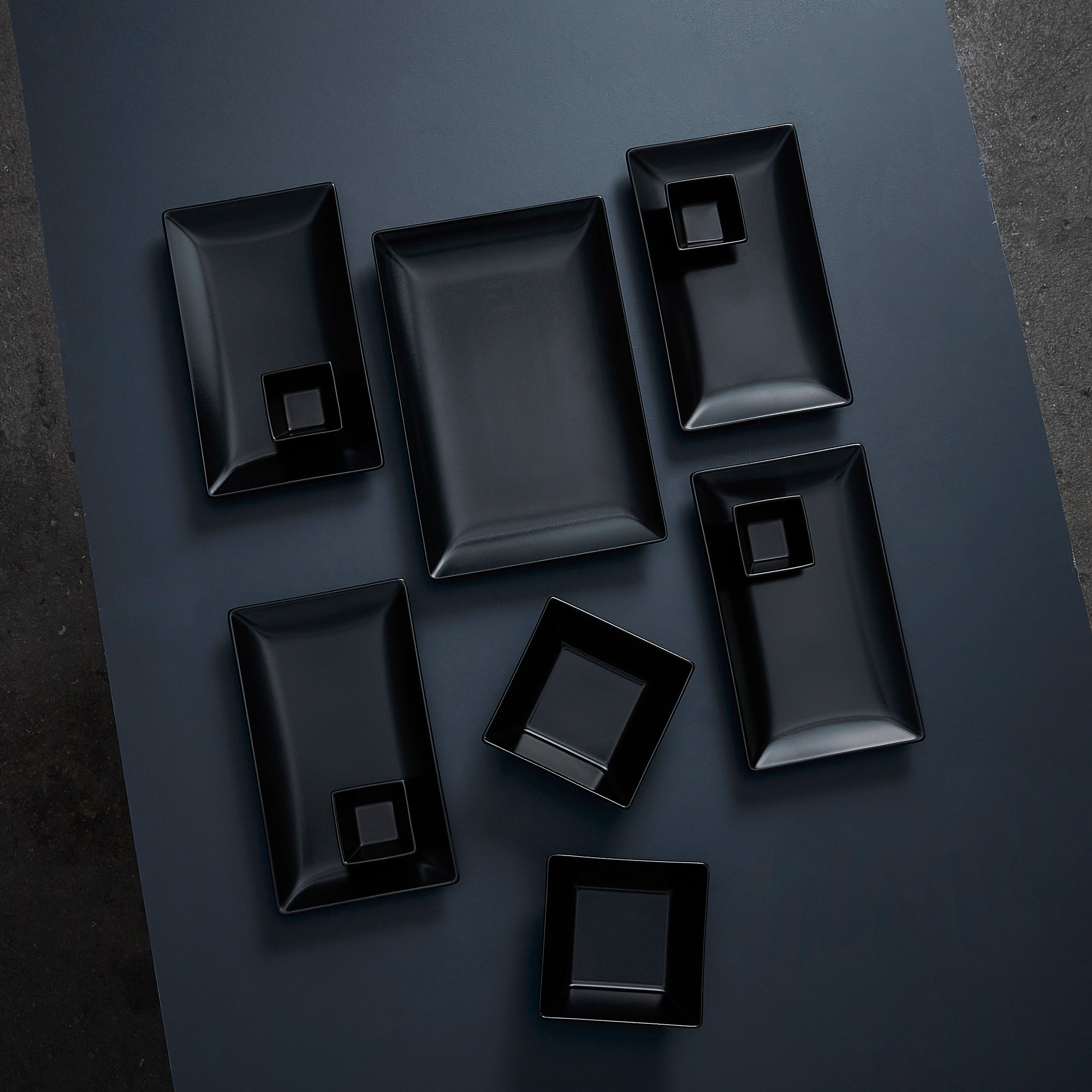 Quadro rektangulær tallerken 30 cm | Sort