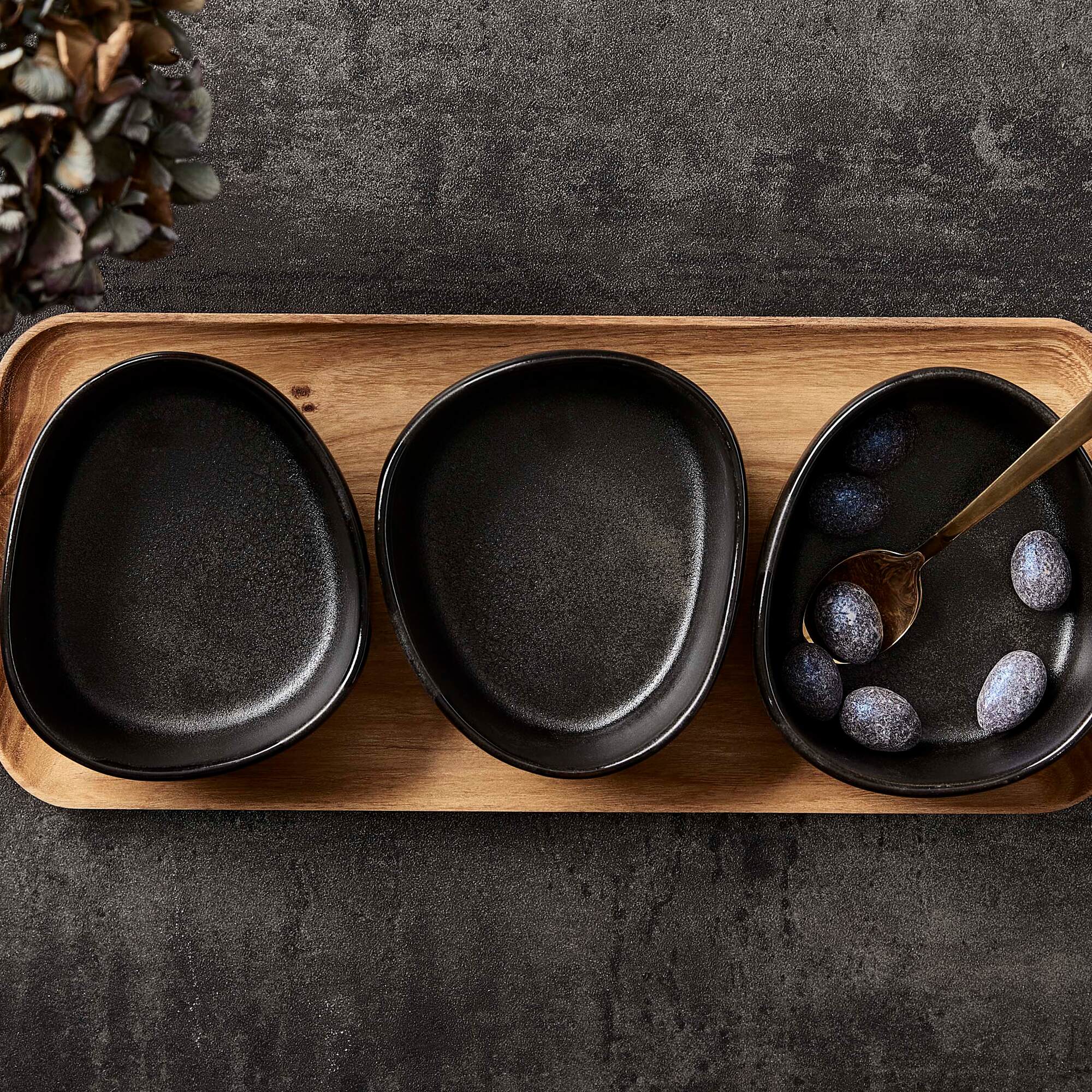 RAW Organic skåle på teakbræt | Titanium Black