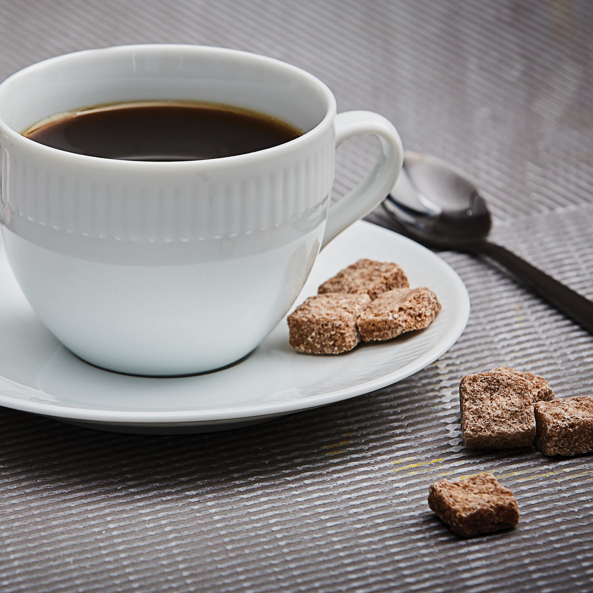 Groovy kaffeske | Blank stål