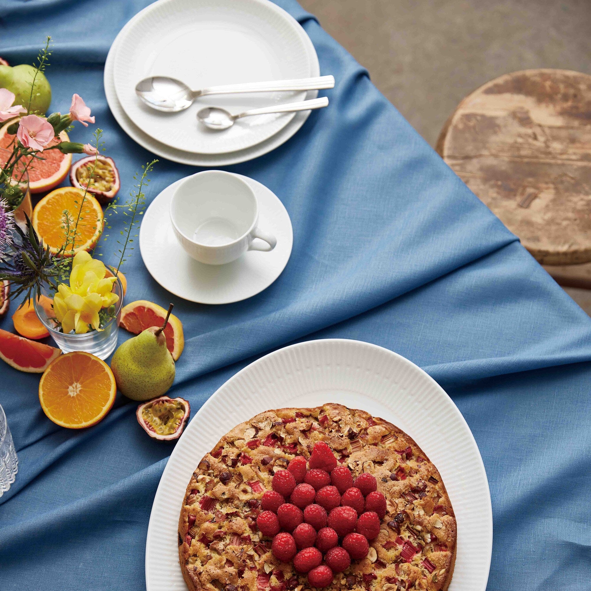 Relief kaffekop med underkop 4 stk. | Hvid