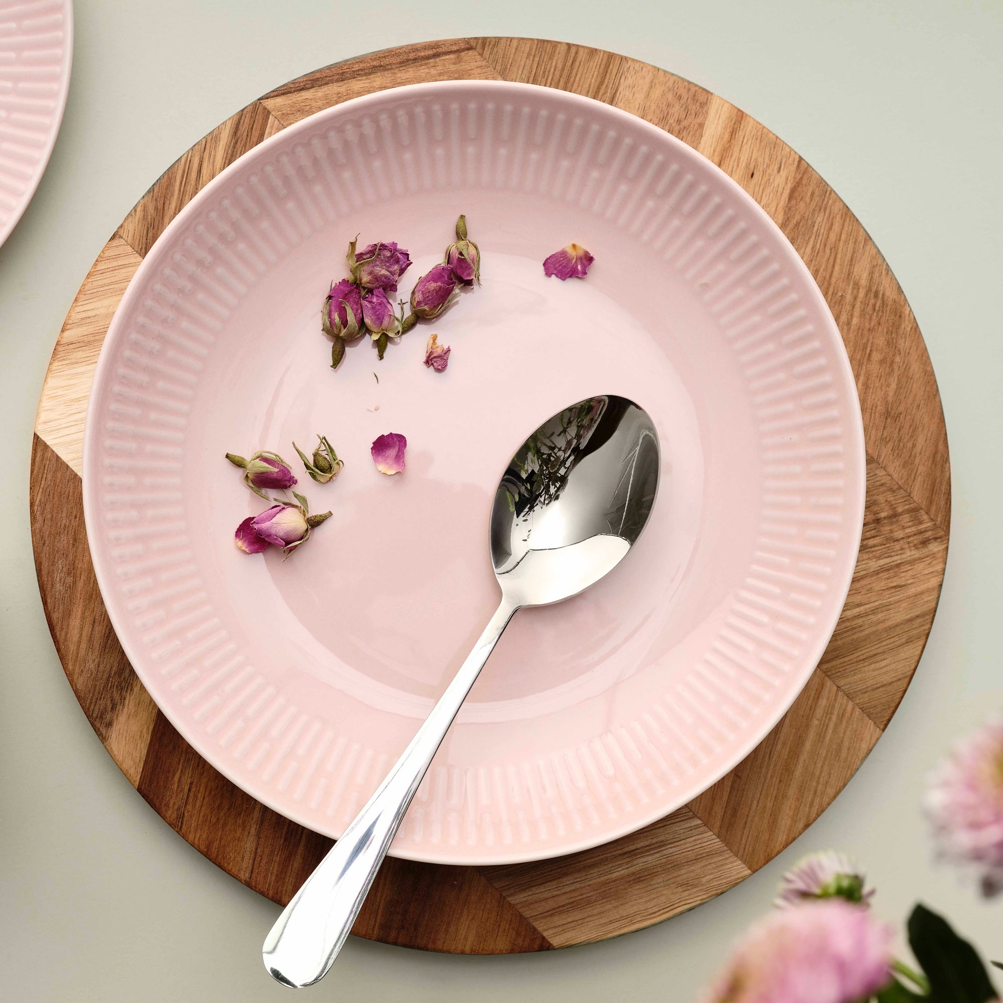 Relief suppetallerken | Rosa