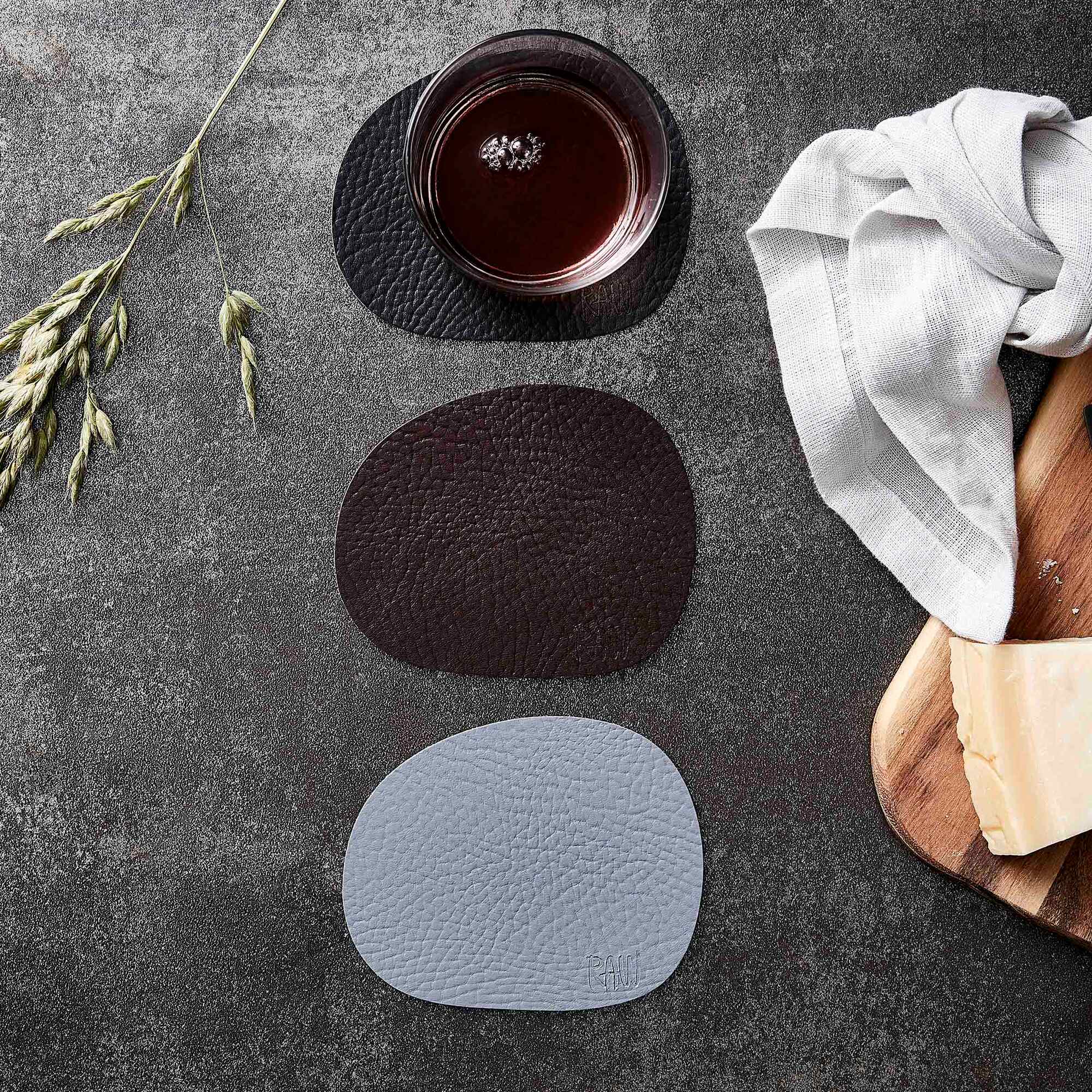 RAW Buffalo coasters 6 stk. | Lysgrå