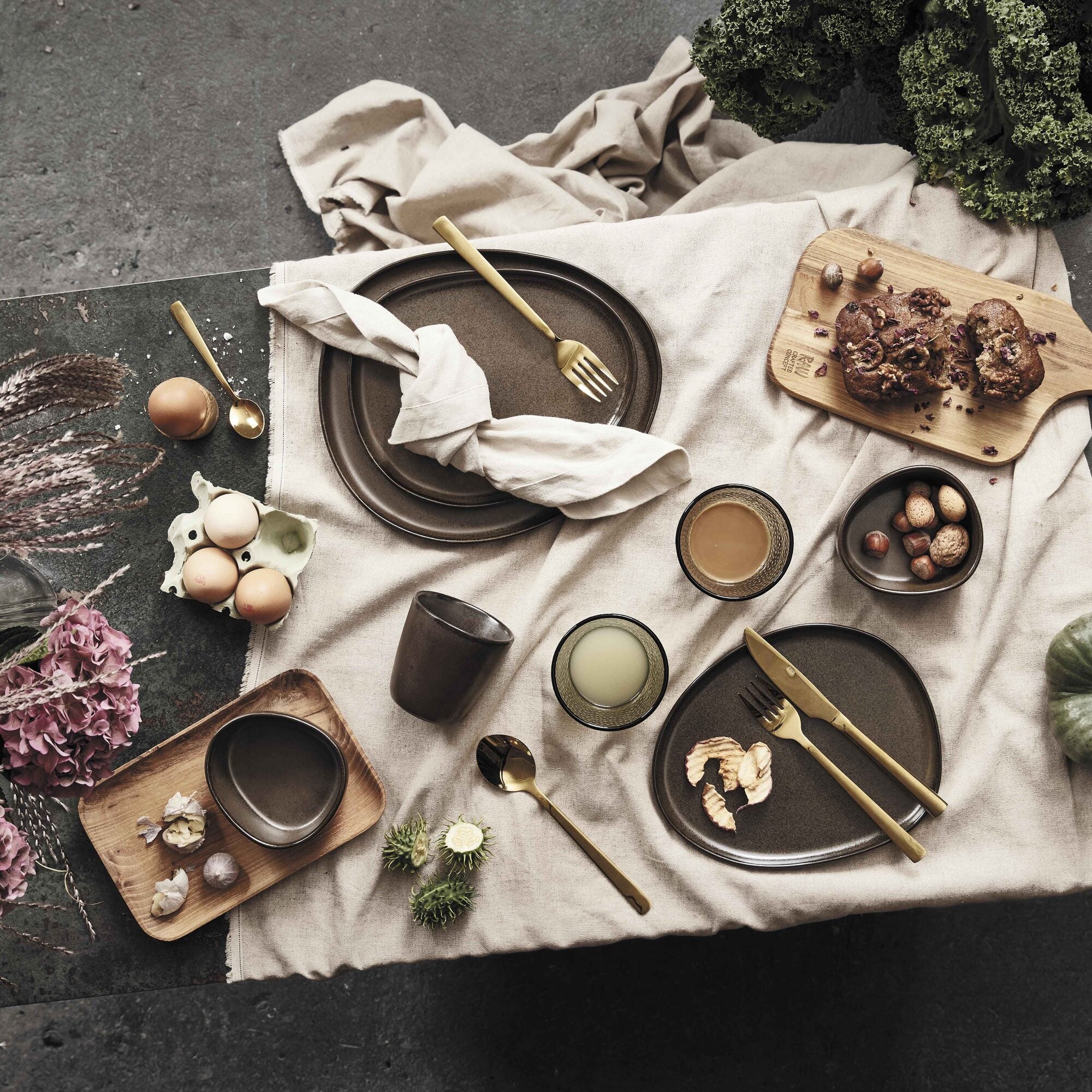 RAW Organic frokosttallerken | Metallic Brown