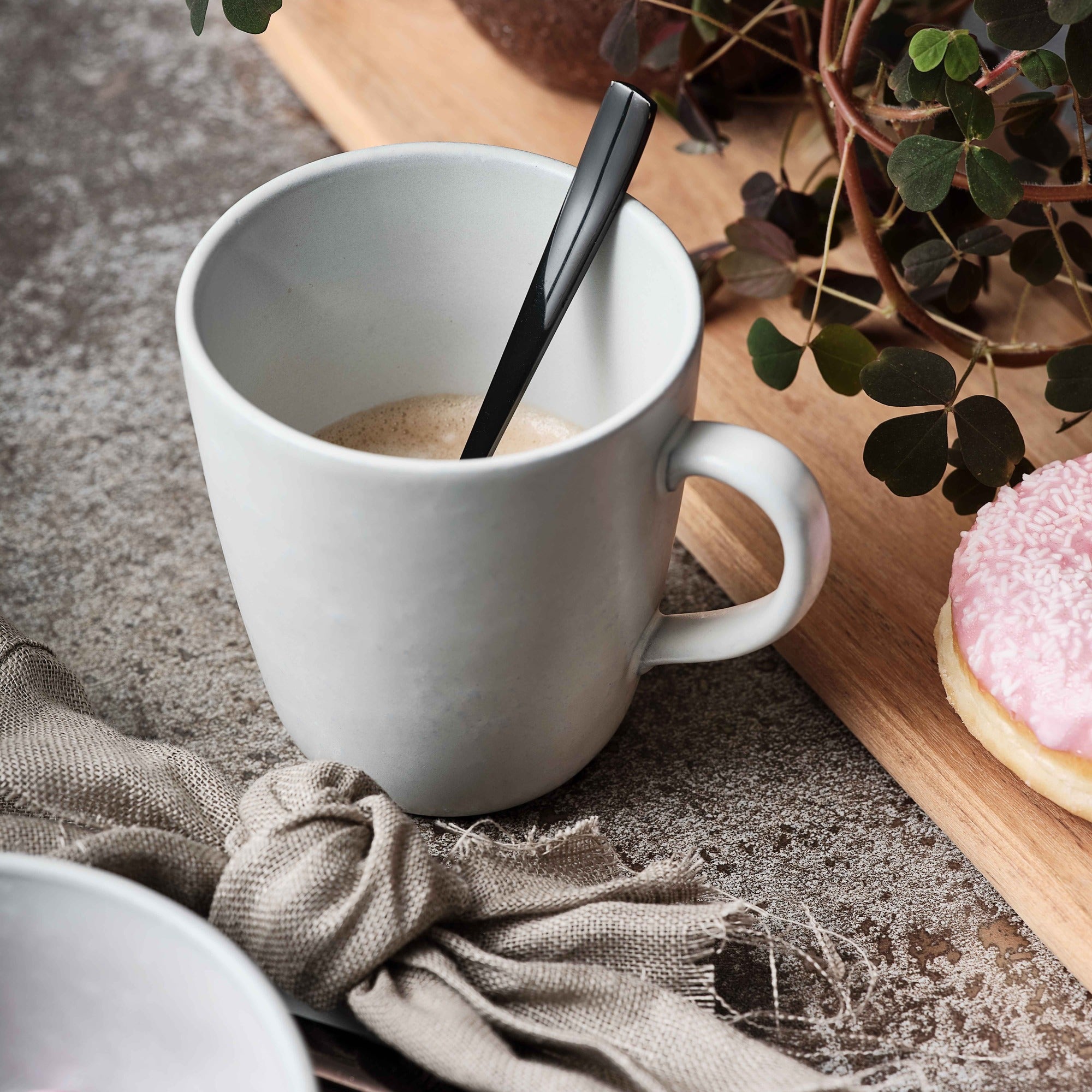 RAW krus med hank | Arctic White