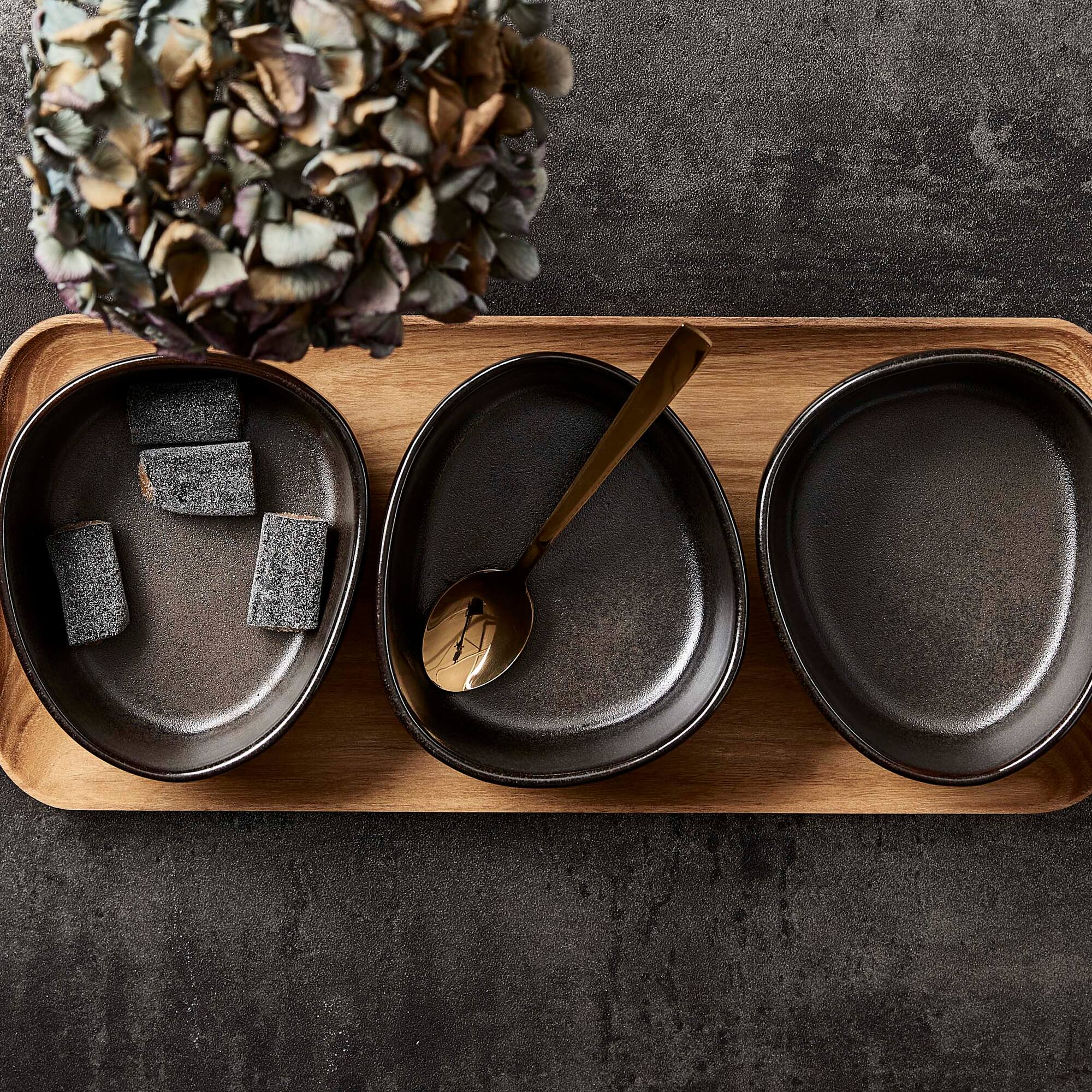 RAW Organic skåle på teakbræt | Metallic Brown
