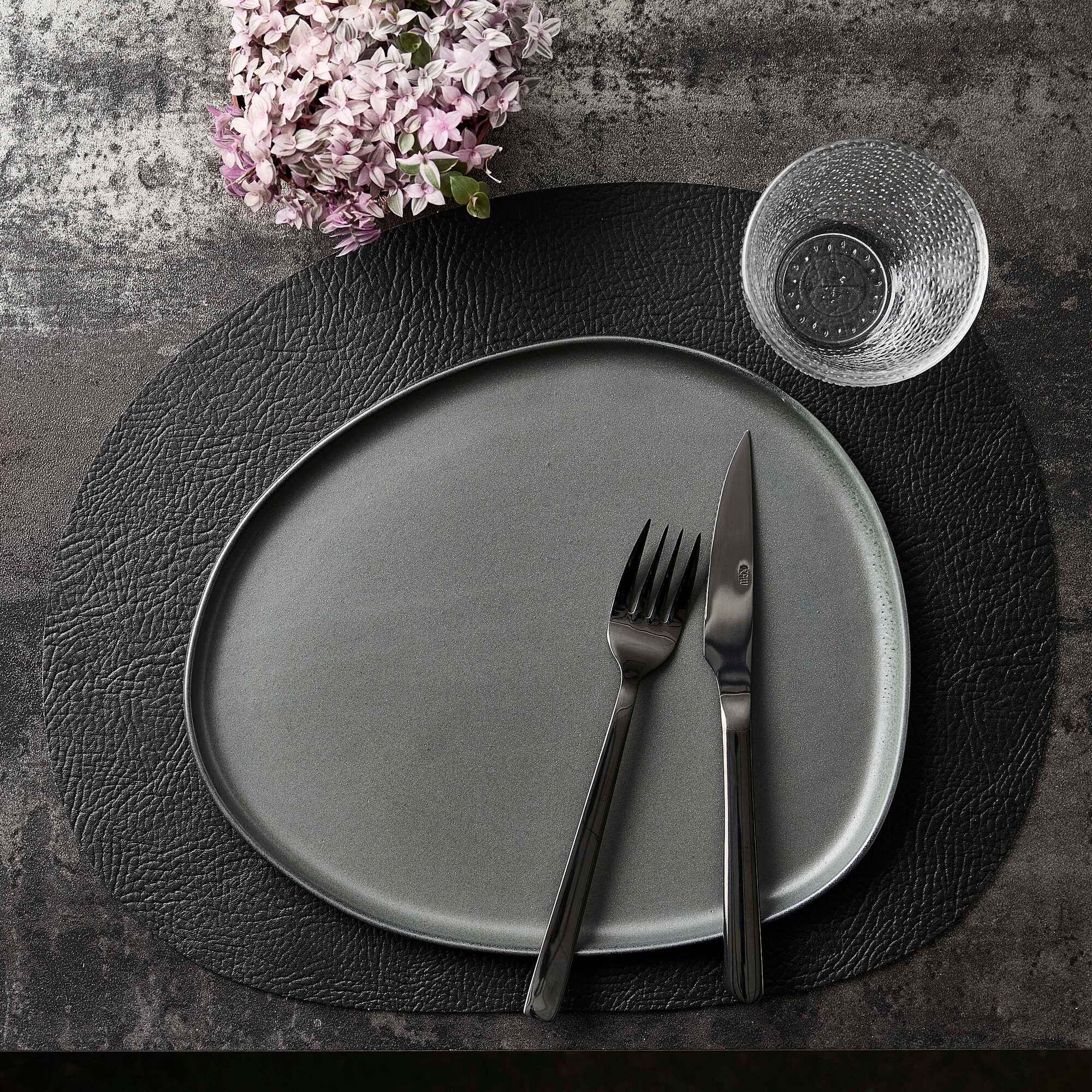 RAW Buffalo dækkeserviet | Sort